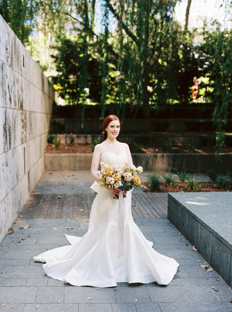 Bride at Nasher wearing Sareh Nouri