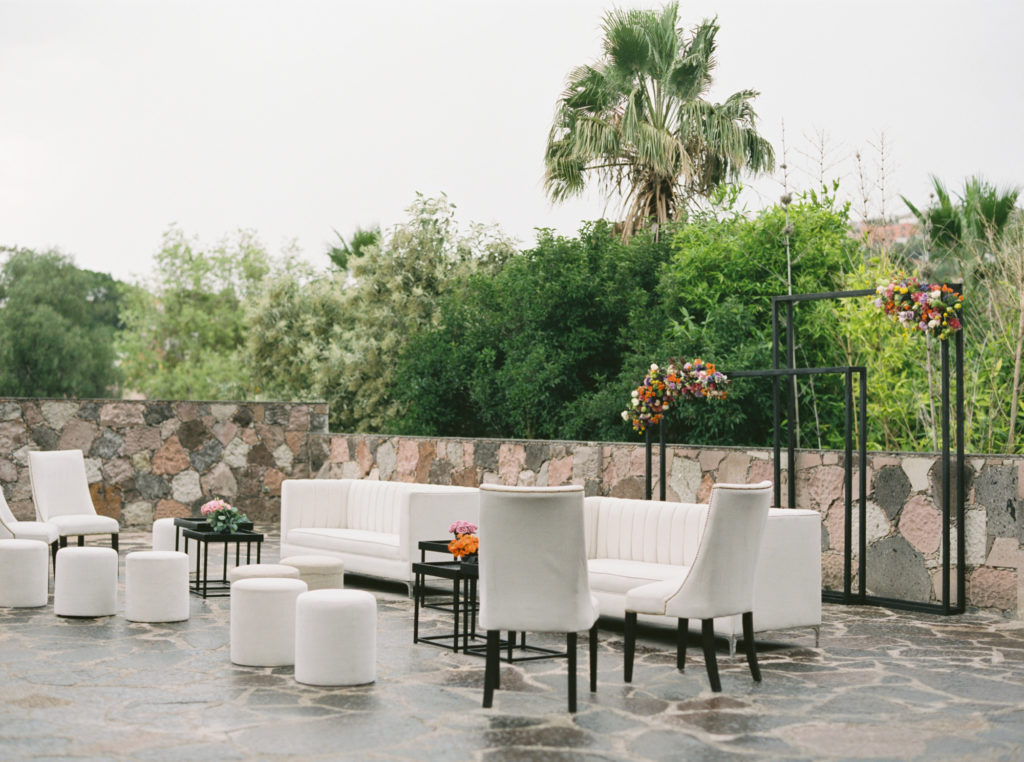 Instituto allende wedding decor