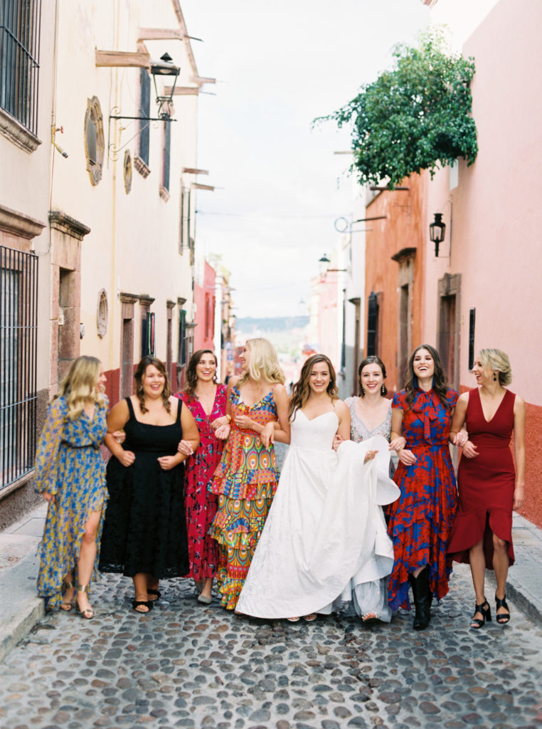 bridesmaids in san Miguel de Allende