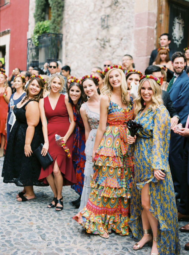 callejonada wedding parade in san Miguel